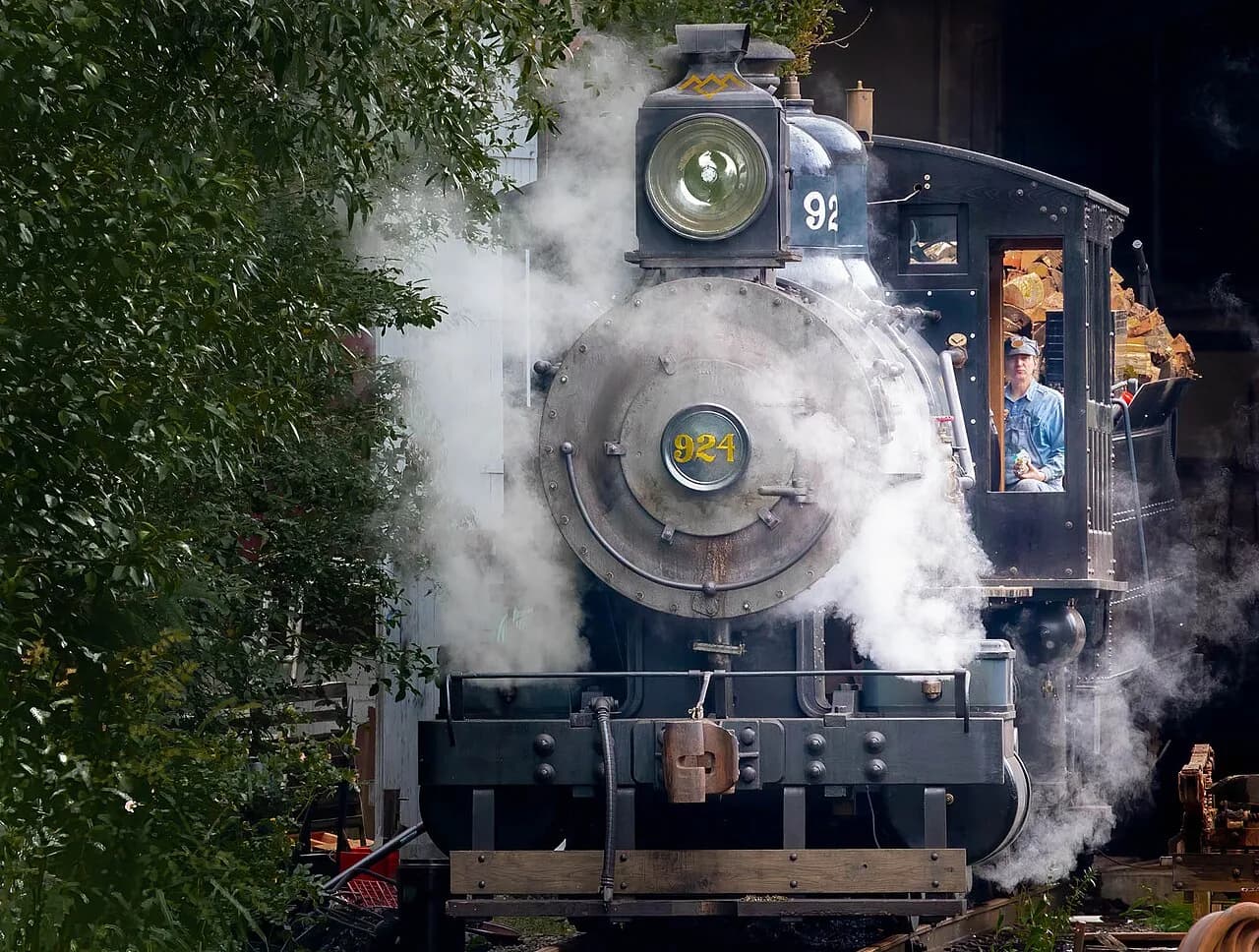 Northern Pacific steam locomotive 924 at the Northwest Railway Museum