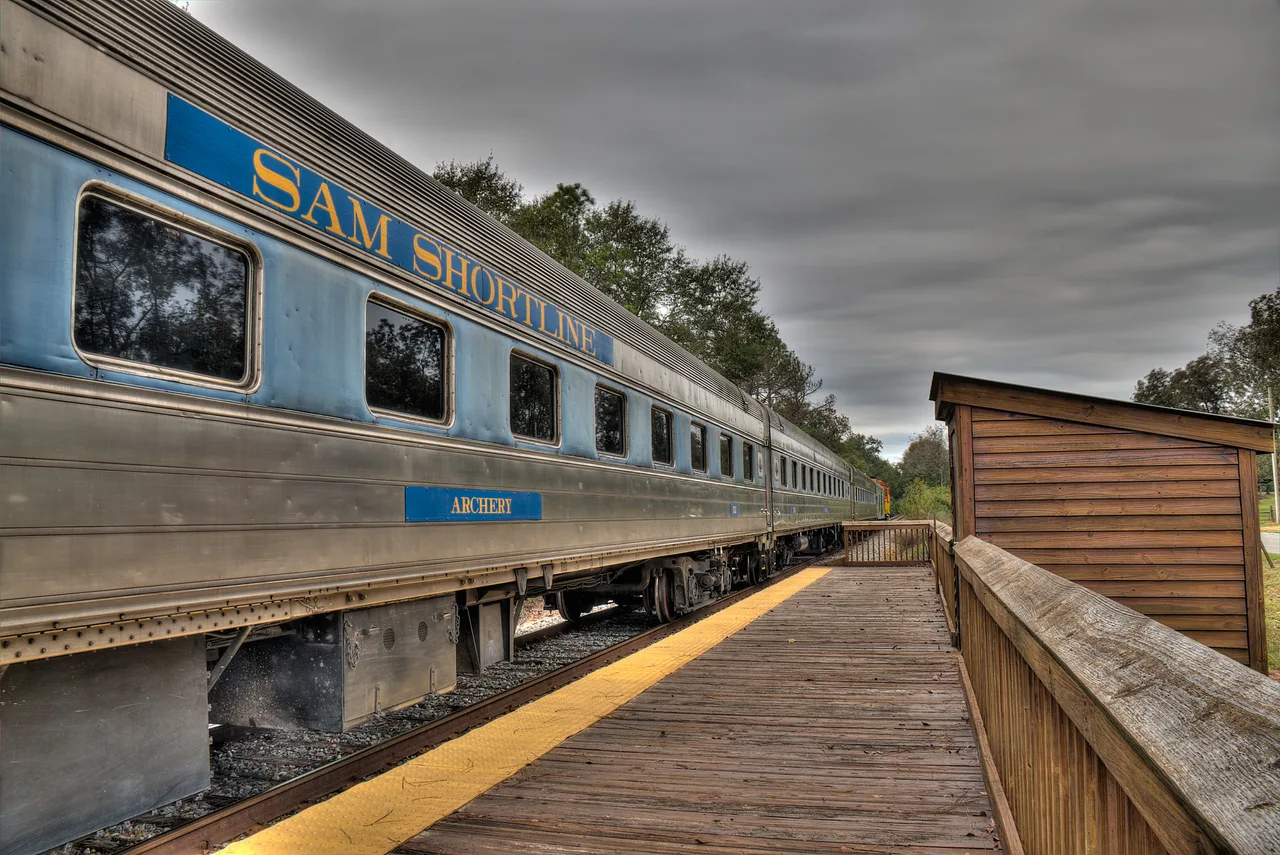 SAM Shortline Excursion Train